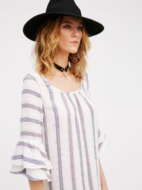 Latest Design New Spring Woman Striped Maxi Dress Round Neckline Flared Sleeves Dress for Ladies
